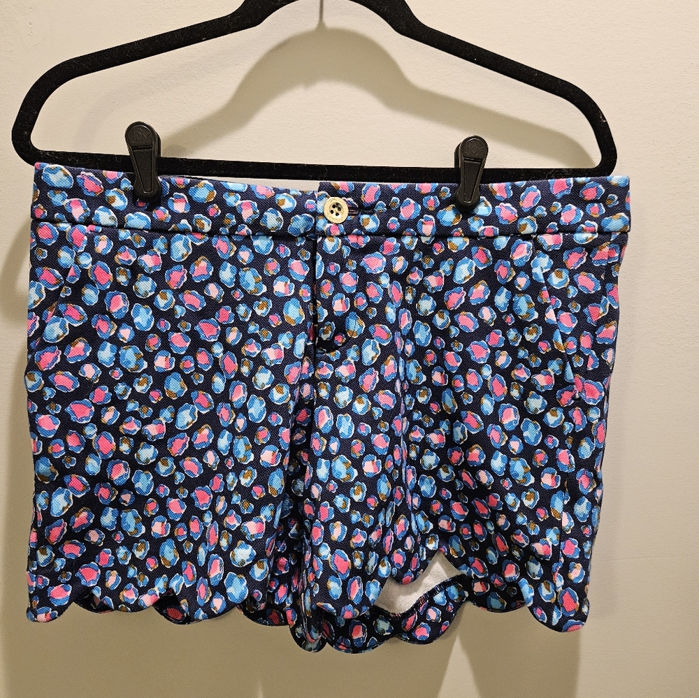 Lilly pulitzer Buttercup shorts, nwt size 8, navy
